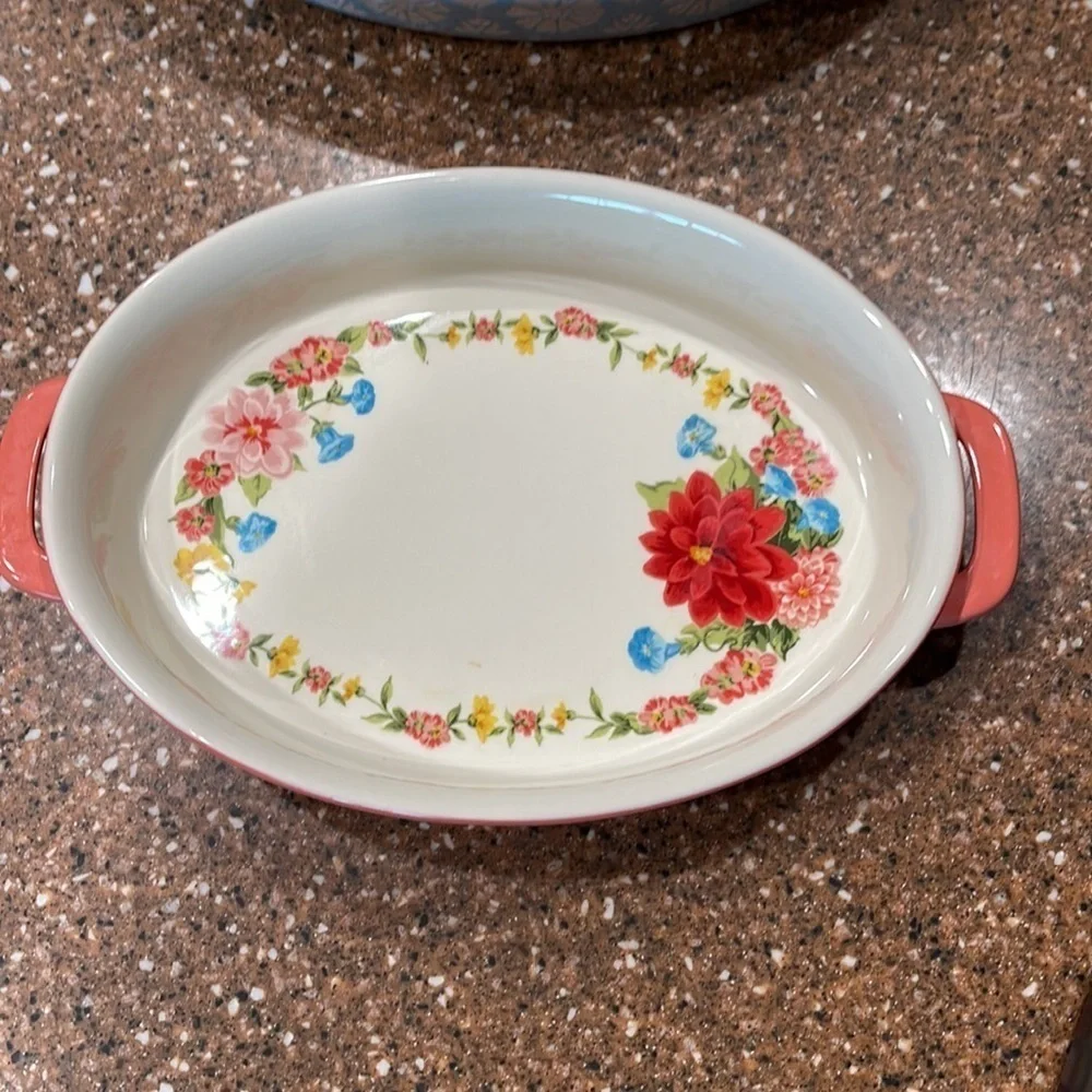 Pioneer woman baking set